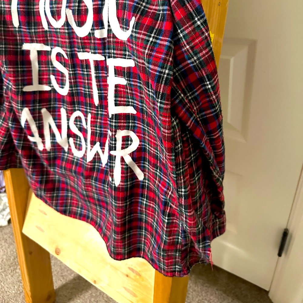 Designer Flannel - Picture 5 of 6